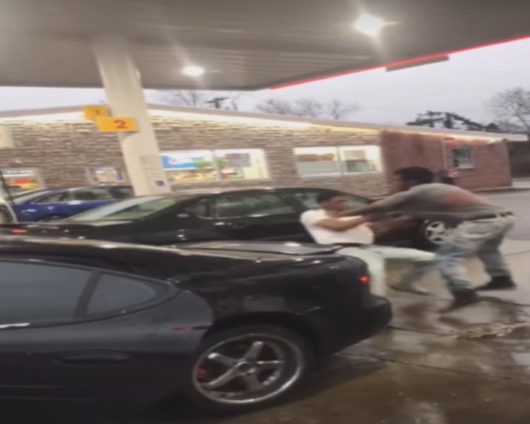 Dude Found His Opp And Whooped Him Outside A Gas Station!